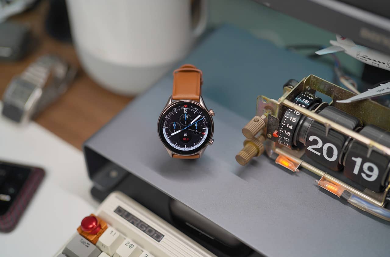 hybrid Smartwatch