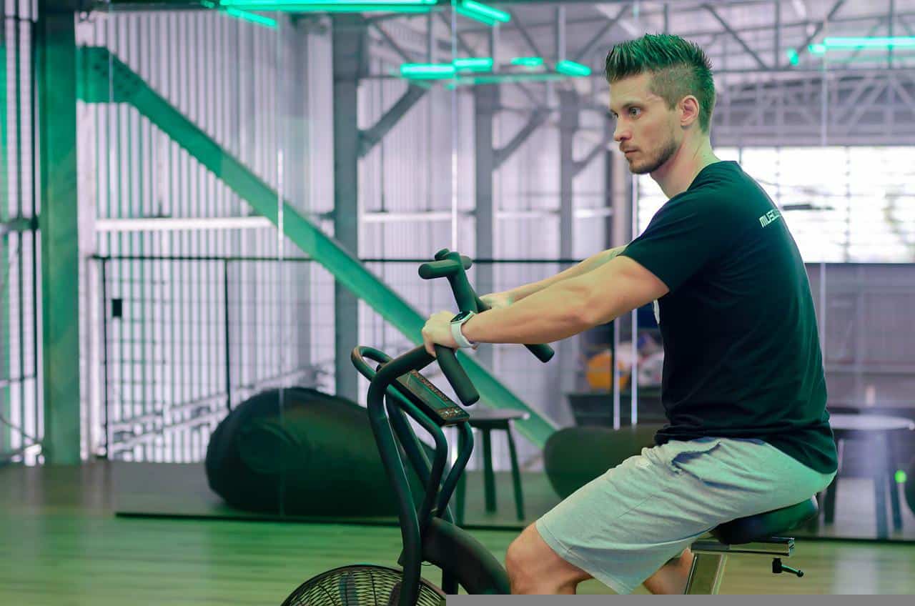 Indoor Cycling Bike: So finden Sie das passende Bike